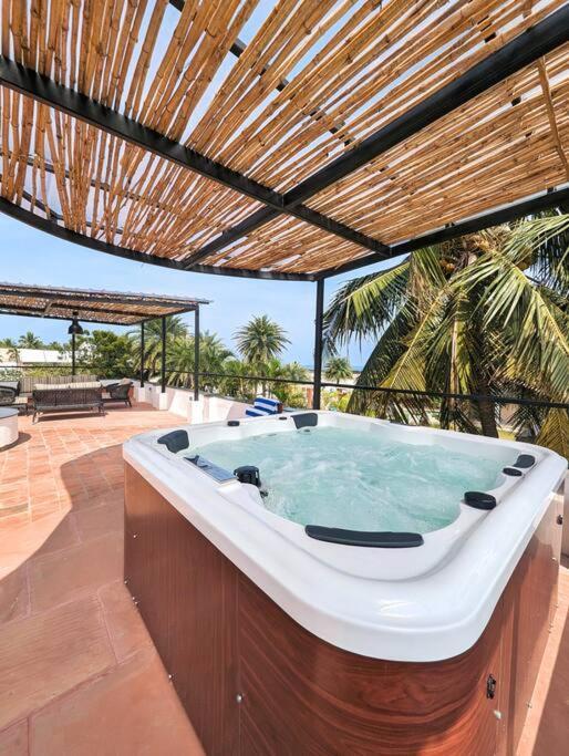 Cove Luxury Beach Villa Mamallapuram Exterior foto